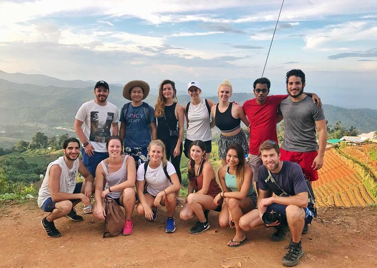 Spicythai Backpackers Chiang Mai Bagian luar foto