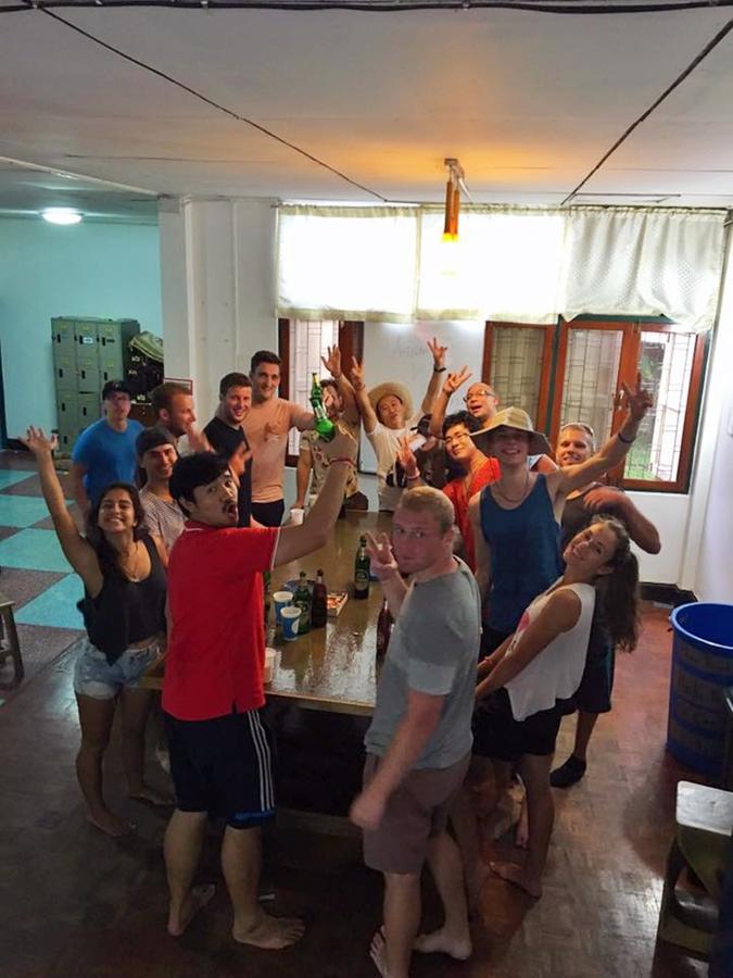 Spicythai Backpackers Chiang Mai Bagian luar foto